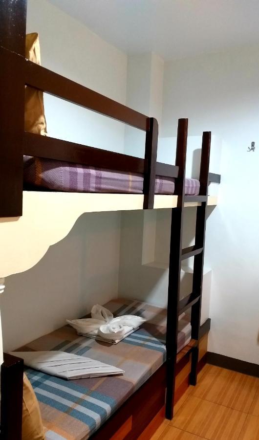 Sola Eleganza Apartelle เกซอนซิตี้ ภายนอก รูปภาพ