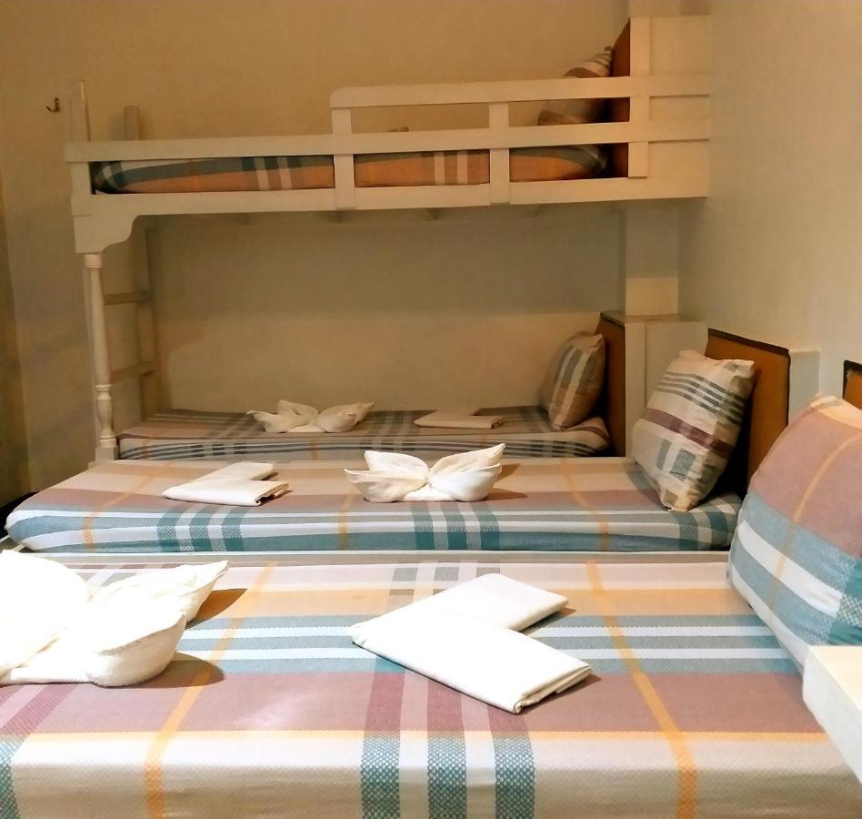 Sola Eleganza Apartelle เกซอนซิตี้ ภายนอก รูปภาพ