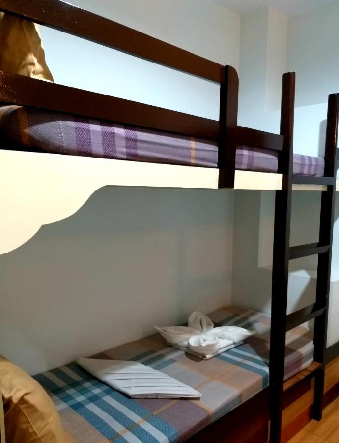 Sola Eleganza Apartelle เกซอนซิตี้ ภายนอก รูปภาพ